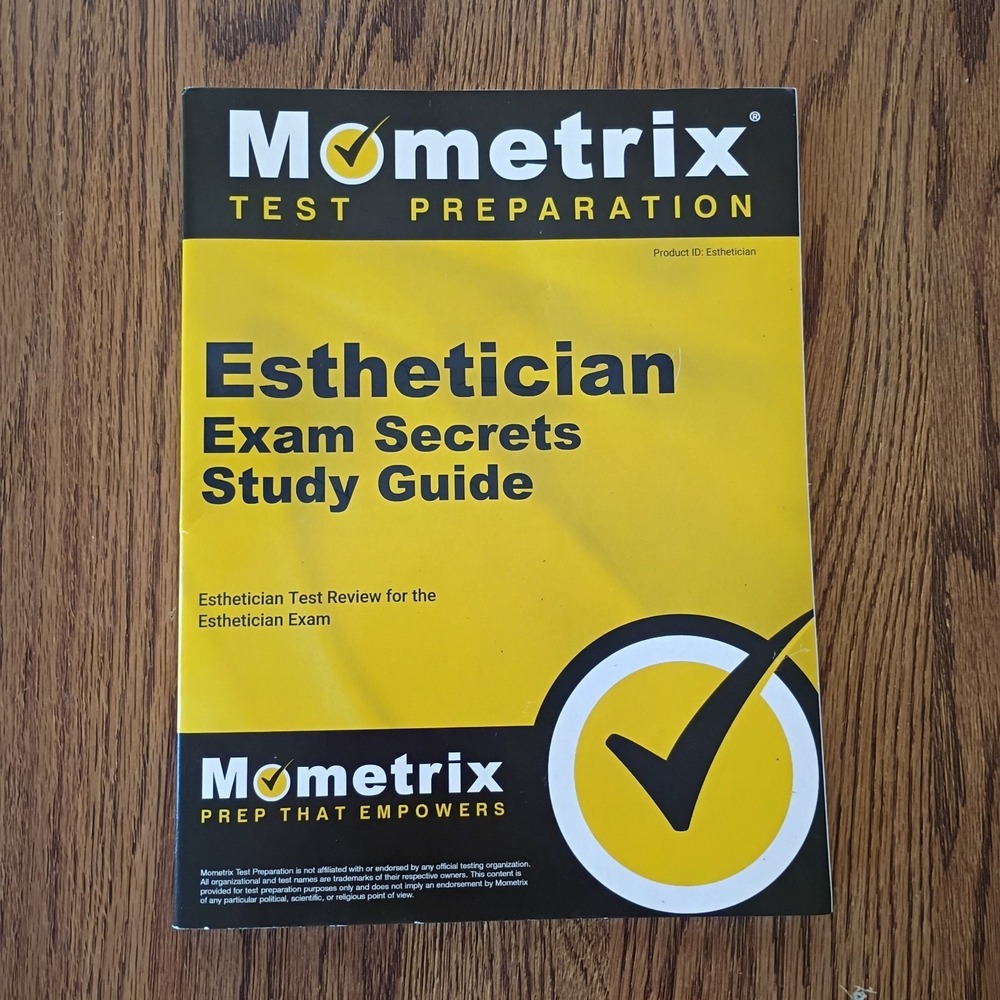 Esthetician Exam Secrets‎ Study Guide Paperback Used Good